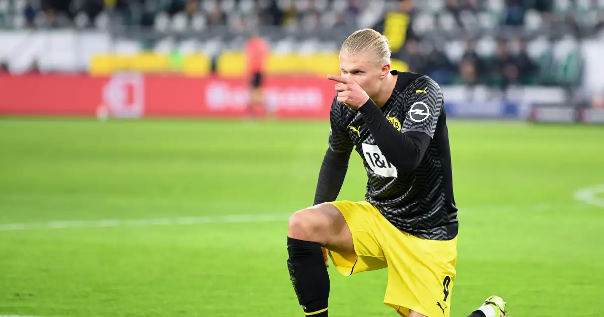 Erling Haaland celebrates scoring for Dortmund against Wolfsburg 27 November 2021