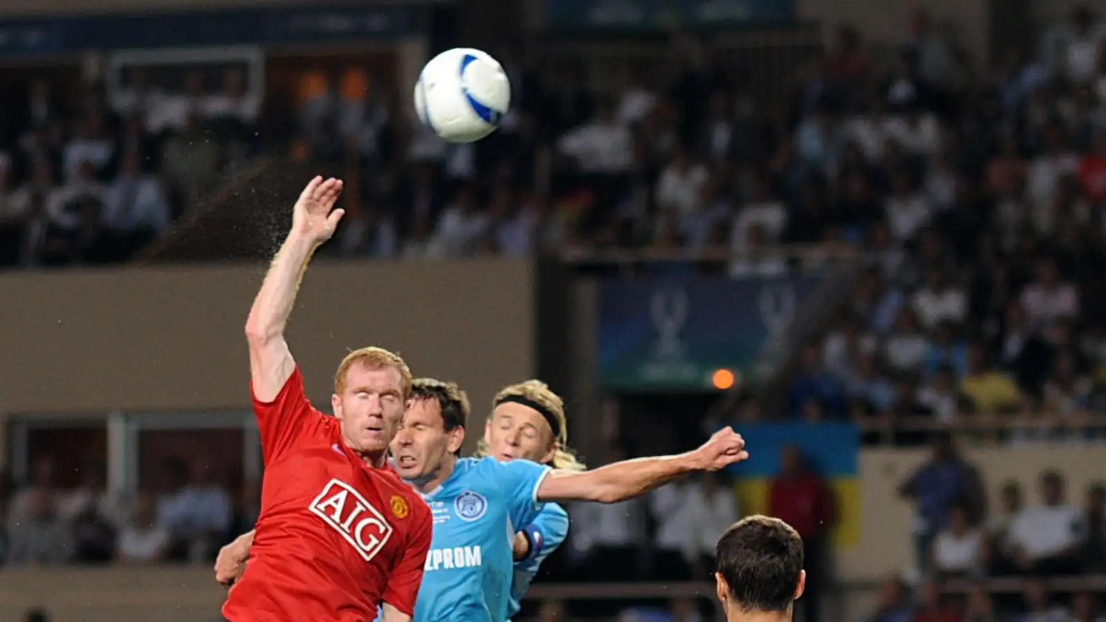 Paul Scholes handles the ball during the UEFA Super Cup match between Manchester United and Zenit St Petersburg at Stade Louis II, Monaco, France, August 2008.