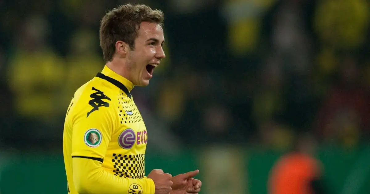 Borussia Dortmund's Mario Gotze jubilates after scoring the 2-0 against Dynamo Dresden during the German Cup second round soccer match in Dortmund, Germany, 25 October 2011.